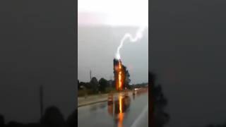 Lightning Strikes the Tree — Nature’s Raw Power Unleashed! part -4 #lightningstrikes #newyork