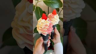 A cute strawberry soft serve that looks like a rose🌹#たもグルメ #japanesefood