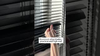 Black Venetian blinds really create a sense of atmosphere! ! #blinds