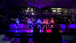 TRON DANCE