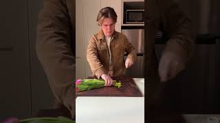 Make tulips last longer #flowertips#tulips#flowerslastlonger