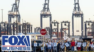 Should Biden invoke the Taft-Hartley act amid the port strike?