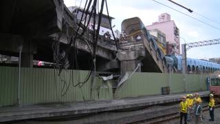2013.6.8  臺鐵 基隆車站  基隆市政府人行陸橋倒塌事故 搶修紀錄