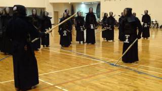 小澤老師示範打擊M、K-M及K-M-D