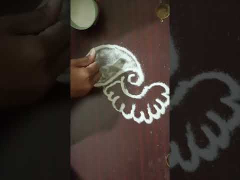 Beautiful rangoli #rangoli #shorts #rangolidesigns #simplerangoli