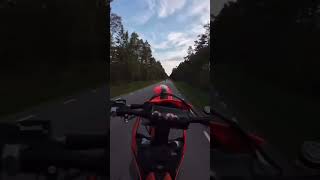 Bike❤️‍🔥#supermoto #husqvarna #ktm #supermot #wheelie #stuntriding #4stroke #motolife #exc #stunt