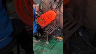 How Train 😯 SUSPENSION SPRINGS are made? #shorts