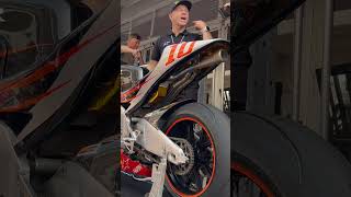V5! 990cc 🔥 Team Roberts KR211V 🔥 Incredible Sound 🔥 #motogp