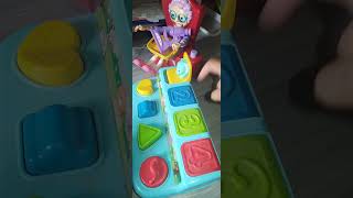 🌈Granny Peekaboo Pop up Animals ✅💯🐾#asmr #popup #popupanimals #GreedyGranny