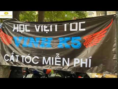 Vinh k5 mua vé số giúp người bán vé được cắt tóc từ thiện