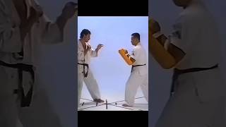 Andy Hug's devastating kicking combo (Kyokushin karate legend)🥋