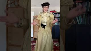 What did fashion in 1897 look like?