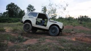 Viet Jeep: Niva