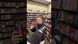 I’m scared of book lice and book mold #bookish #booktube #booktok #bookreview #reading #booksummary