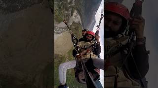 Paragliding at 3500ft – Unreal Views! 🌄 #travelshorts #adventure #flyinghigh #unrealviews #skyview