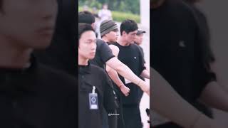 Tae arriving at jin's concert🥹 #kimtaehyung #thv #v #taehyung
