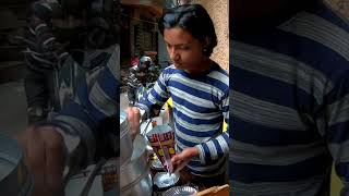 Steamed Chicken Momos in Delhi, India 🇮🇳