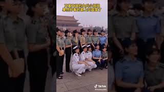 退伍不褪色 女兵风采 军校学员一样英姿飒爽