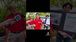 One Tanjung公寓后海滨.  要海滨公园 不要发展 .丹绒武雅居民：大选前承诺呢?