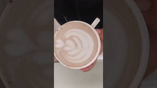 my friend make this beautiful cafelatte art #shortsvideo #viralshortsvideo #coffeelatteart