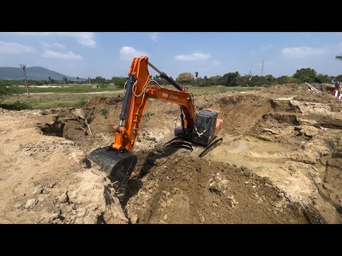 Digging basement for raft construction #tatahitachi #caterpillar #hitachi #tatahitachi prime #tata