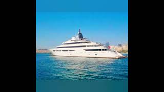 #yacht #uae #music #reggaeton #dubai #marinadubai #sea #yachts #mytimeandthoughts #enjoy #marina