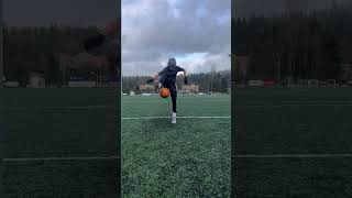 🤹✨ #freeskills #football #soccer #proskills #soccerskills