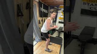 How To Bodyweight Squat With Perfect Form & Technique. #bodyweightworkout #squats #squats #squatting