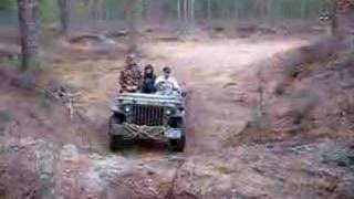 WWII Jeep taks the hill!