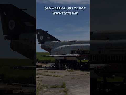 OLD WARRIOR LEFT TO ROT‼️ #fighterjet #aviationshorts #historyshorts #phantom4 #airplanes