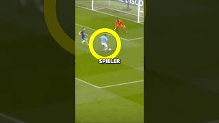 Mitspieler die ihren Team Kollegen das Tor wegnehmen 😬
