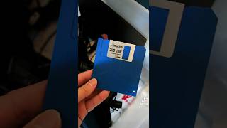 SAVE BUTTON IRL 😳(90s Tech) #shorts #nostalgia #90s #technology