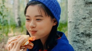 杉咲花、大自然の中でモグモグ　敷島製パン「つれづれパン日記」シリーズ新CM公開