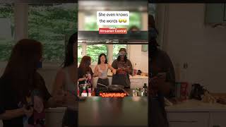 Agent picks a song for Emily #extraemily #agent00 #cinnaclips #streamer #clips