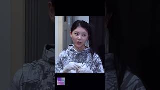 モカの方言に惚れるユナ【ILLIT】#illit #アイリット #shorts