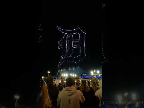 The Detroit Tigers hosted a drone show to celebrate the first home playoff game in a decade ⚾️💯