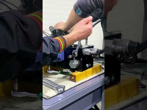 The reliability of a hydraulic system begins with testing🤩 #hydraulics #hydraulicsystem #fluidpower