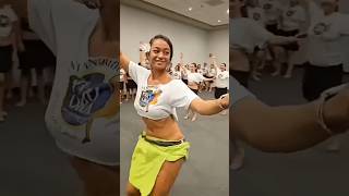 Tahiti Dance #dance #dancer #funny #beautiful #bollywood #fashion #catwalktour #danceperformance