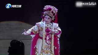 坚韧豪迈、铿锵有力，小香玉倾情演绎《花木兰》选段