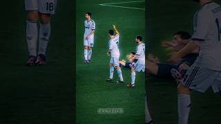Ronaldo elbowed Messi