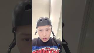 今天認識一個台科大的大三帥哥😀他說現在暑假，所以天天來練習，但是他沒有音樂，讓我回憶起學生時的衝勁。我就直接把我的音箱喇叭送給他。他說這樣好嗎？我說，我很有錢，不用在意😂我也不常來，我再買新的就好