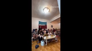 如何一次公布懷孕消息+錄下所有人的反應！ #懷孕 #通知 #驚喜 #Shorts