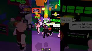 My friend Onix donates me 1.2k robux!! TY! #shortsfeed #1krobux #foryou #roblox #giveaway #gaming
