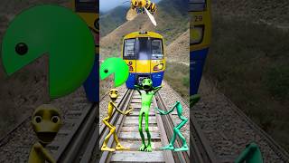 equal dame tu cosita 3 different colors alien dance & train driver tom...!