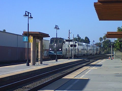 SCAX 648 Lead AV line 272 at Glendale 11/5/23