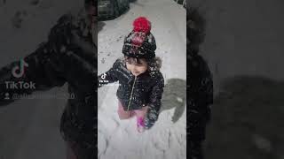 #firstsnowfallinLondon2022✨❄️ #mashallah❤️#alizanaeem💖😘