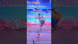 When bharatnatyam performance went wrong 💀🐒 #funny #bharatnatyam #dance #wentwrong #saipreetkurre