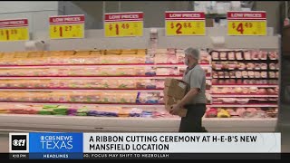 New H-E-B opening in Mansfield