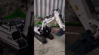excavator rc yigong #themepark #ride #automobile #floridavlog #funny #excavator #rcexcavator #yigong