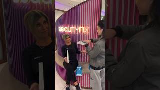 Delivering some shh mixed with the 🍑 so they can see it's 3D in the BeautyFix Lobby #hotellobby #3d